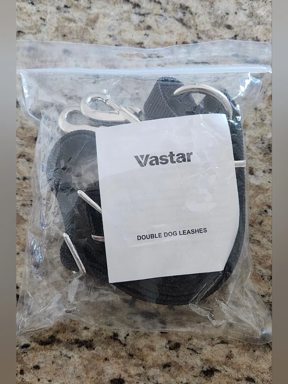 ​NWT Vastar Dual Dog Leash Coupler – Adjustable No-Tangle Double Dog Walker